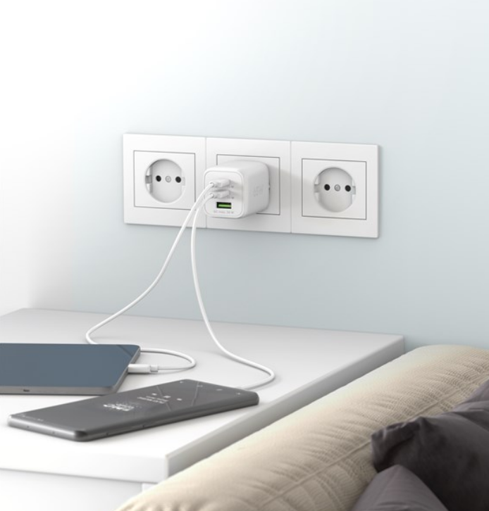 USB-C™ PD Multiport-Schnellladegerät Nano (65 W)
