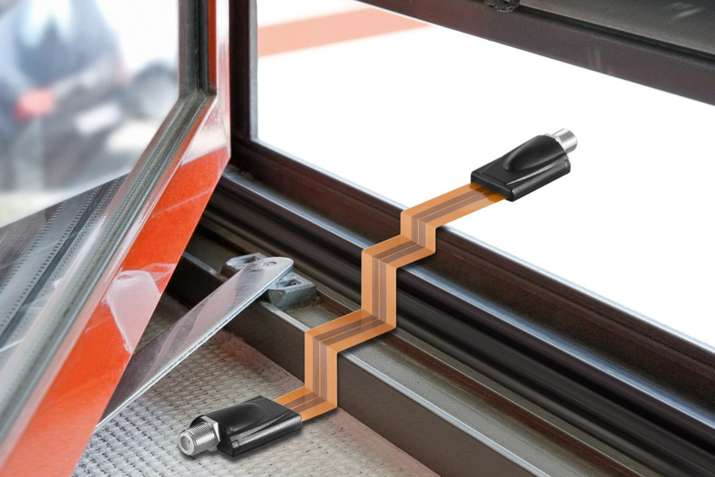 Traversée de fenêtre SAT, extrêmement plate (0,3 mm)